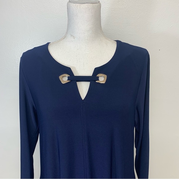 Nina Leonard Dress Medium Flare  Stretch‎ Knit Navy Blue Pockets Career Travel - Picture 2 of 9